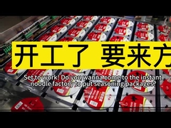 A oficina de embalagem de macarrão instantâneo de Yang Zhang Gui