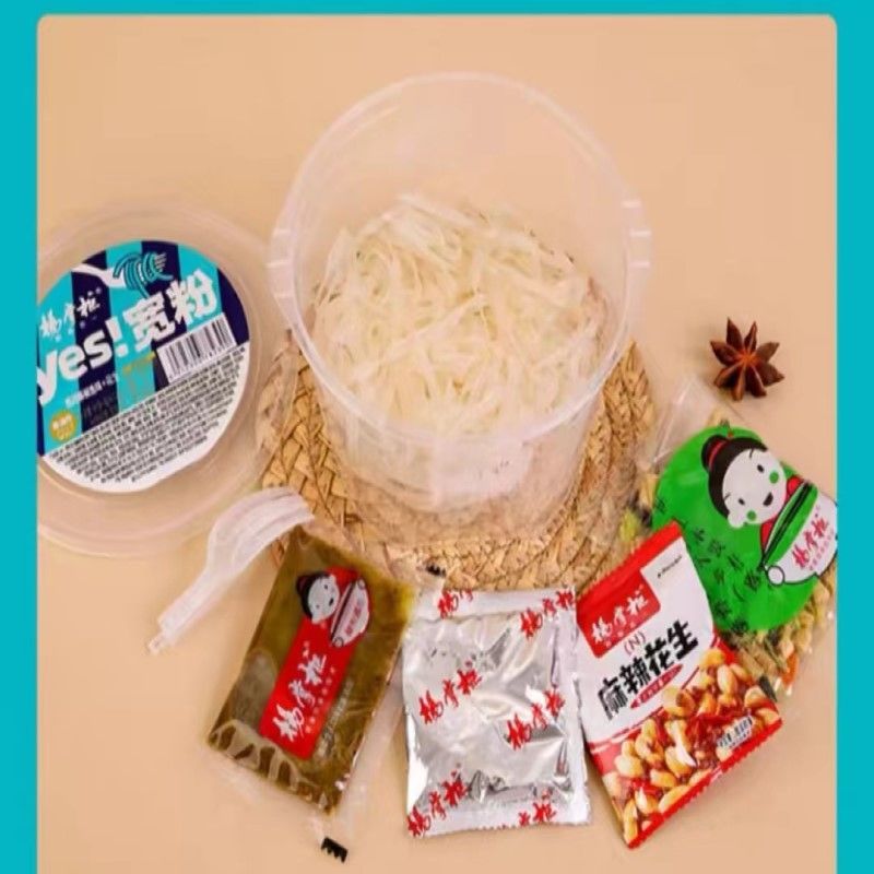 Método de fervura Vermicelli largo com molho e legumes Não picante macarrão instantâneo Peso líquido 138g