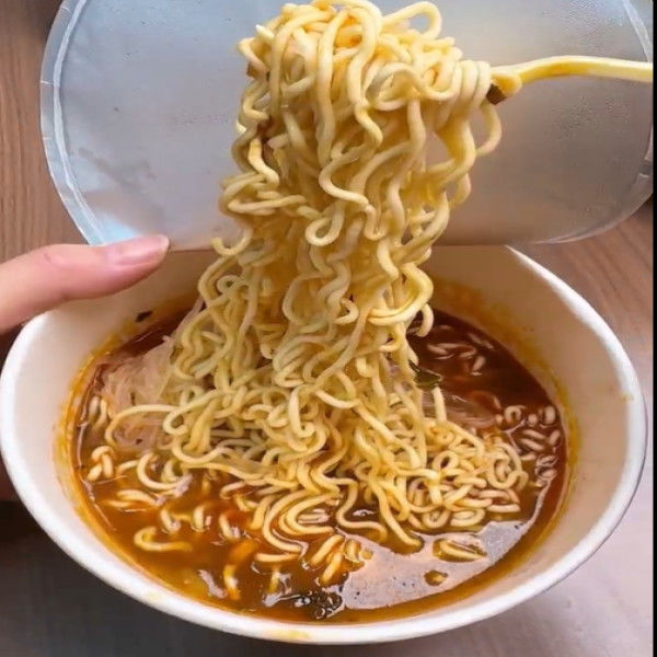 8 Minutos Com Macarrão de Batata Doce Chinês em Água Fervente 189g*12 Jantar Rápido e Fácil