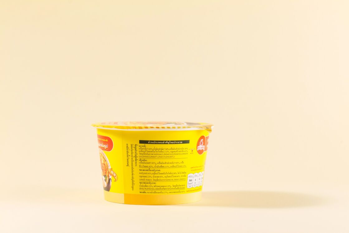 Vermicelli Cup Noodles Período de validade 12 meses Noodles instantâneos picantes de nível quente adequados para serviços de hospitalidade e restauração